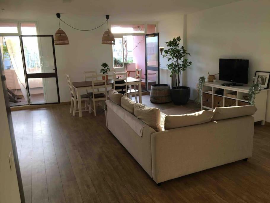 Flc - 3 Bedrooms -max 10 Guests - Gare St Charles 1,5km Hyper Center
